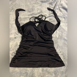 A.Che tankini top